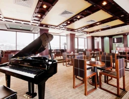 Մեծ կոնֆերանս սրահ (Դիլիջան Ռեզորթ հյուրանոց)