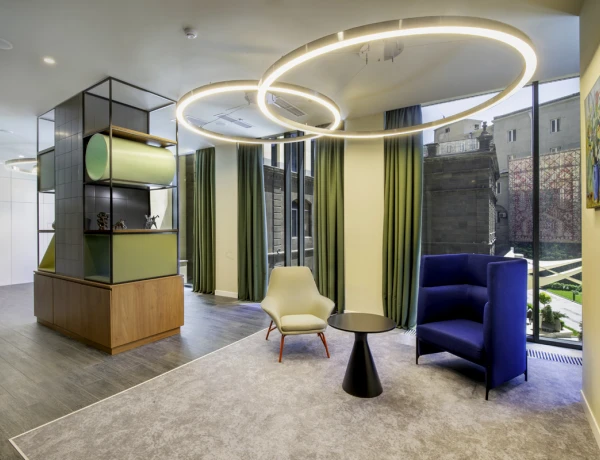 Halle Artaschat (Hotel Holiday Inn Eriwan – Republic Square)