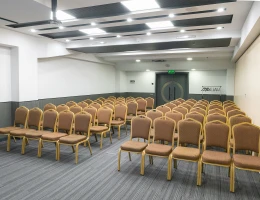 Sala Kerkorian (Centro de negocio Elite Plaza)