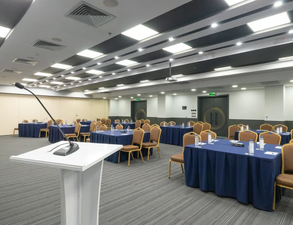 Mantashev ballroom (Elite Plaza business center)